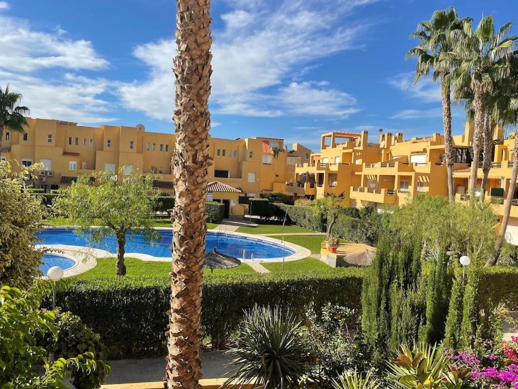 A Stunning 2 Bedroom Apartment 5 Min Walk To The Beautiful Beaches Of Vera Playa Playas de Vera Buitenkant foto