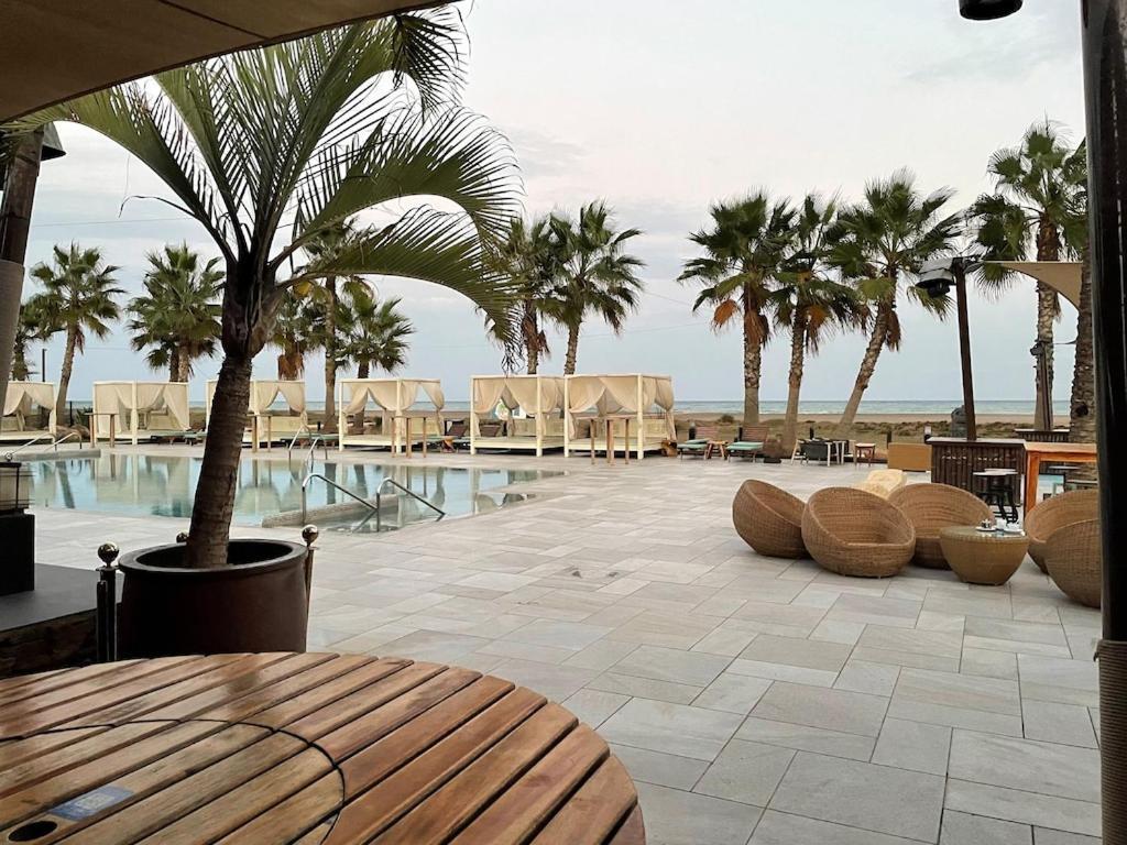 A Stunning 2 Bedroom Apartment 5 Min Walk To The Beautiful Beaches Of Vera Playa Playas de Vera Buitenkant foto