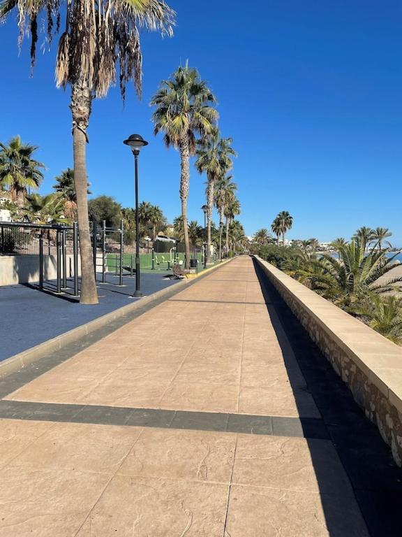 A Stunning 2 Bedroom Apartment 5 Min Walk To The Beautiful Beaches Of Vera Playa Playas de Vera Buitenkant foto